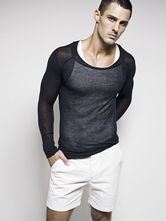 http://www.weloveguys.net/wp-content/gallery/derek-richardson/Derek_Richardson-male-model10.jpg